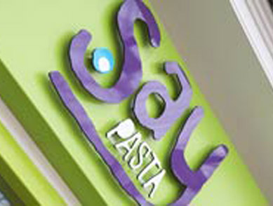 Storefit: shopfitting for shops, restaurants, retail outlets, hotels and offices.