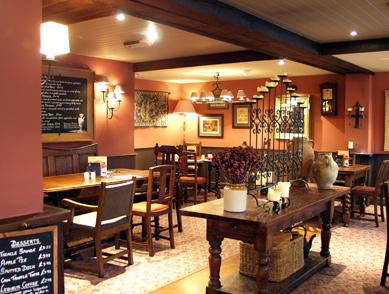 Storefit: shopfitting for shops, restaurants, retail outlets, hotels and offices.